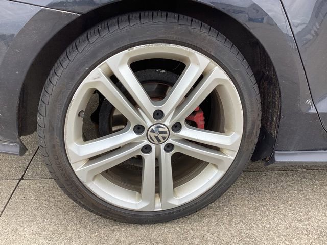 Used 2017 Volkswagen Jetta GLI image 7