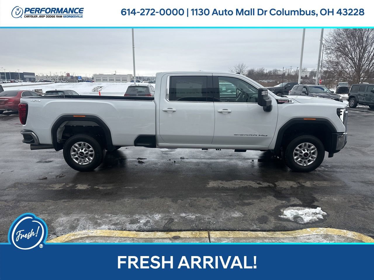 Used 2024 GMC Sierra 2500 SLE w/ SLE Convenience Package image 3