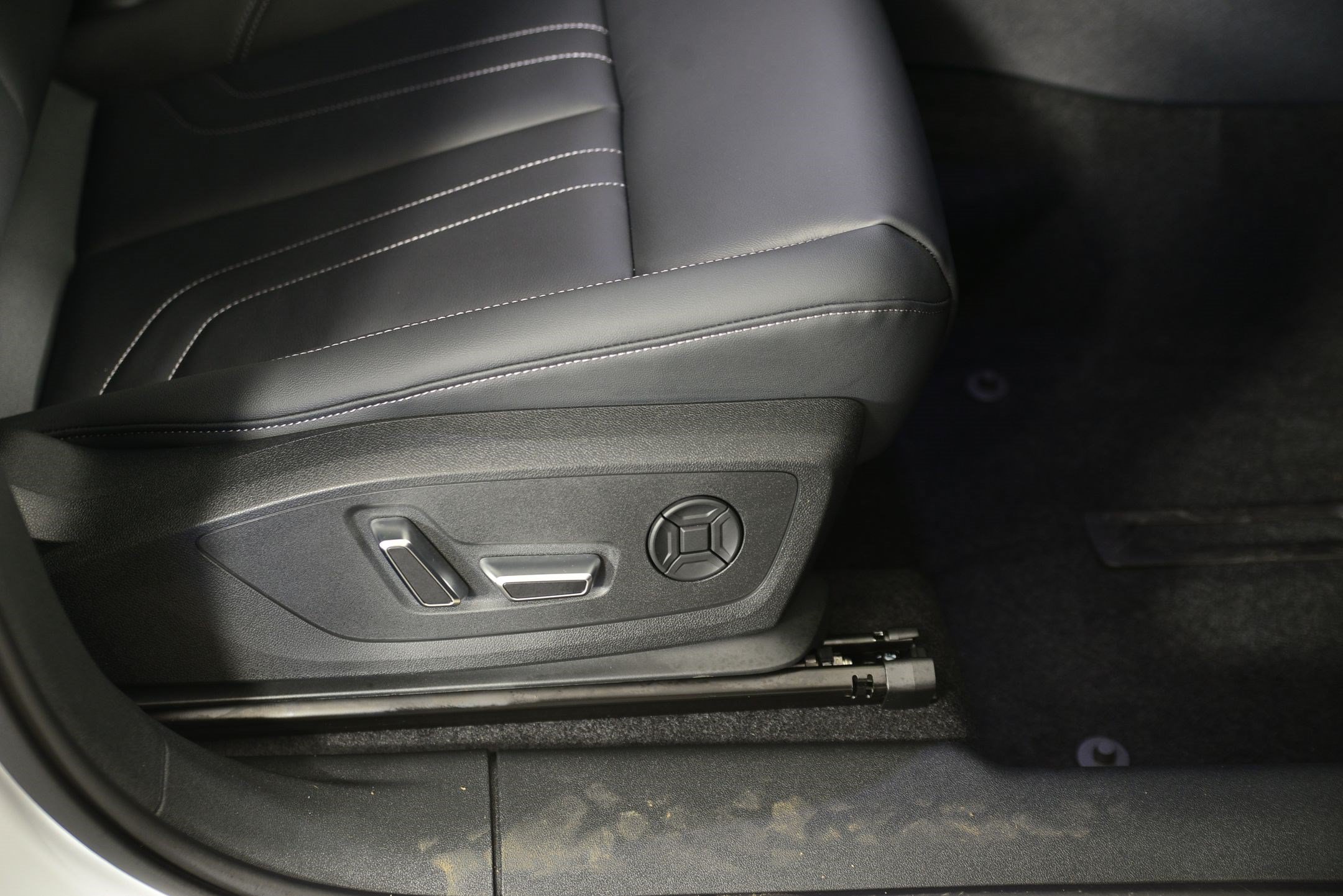 New 2026 Audi Q3 quattro 2.0T AWD/4WD image 12