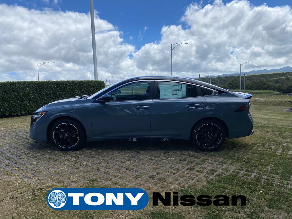 New 2026 Nissan Sentra SR w/ Floor Mat Package FWD image 23