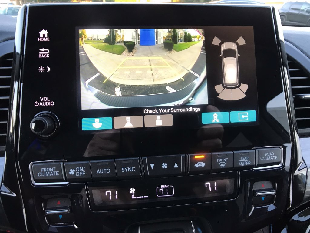Certified 2024 Honda Odyssey Elite image 26