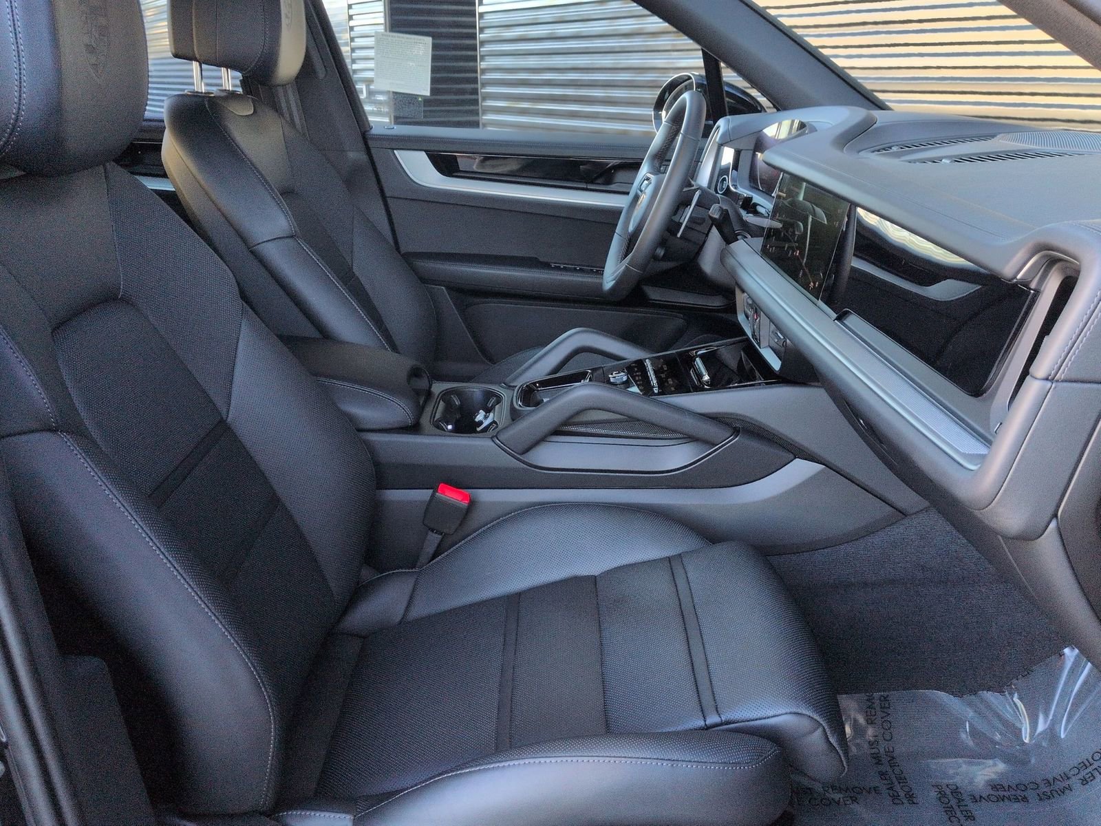 Certified 2026 Porsche Cayenne image 25