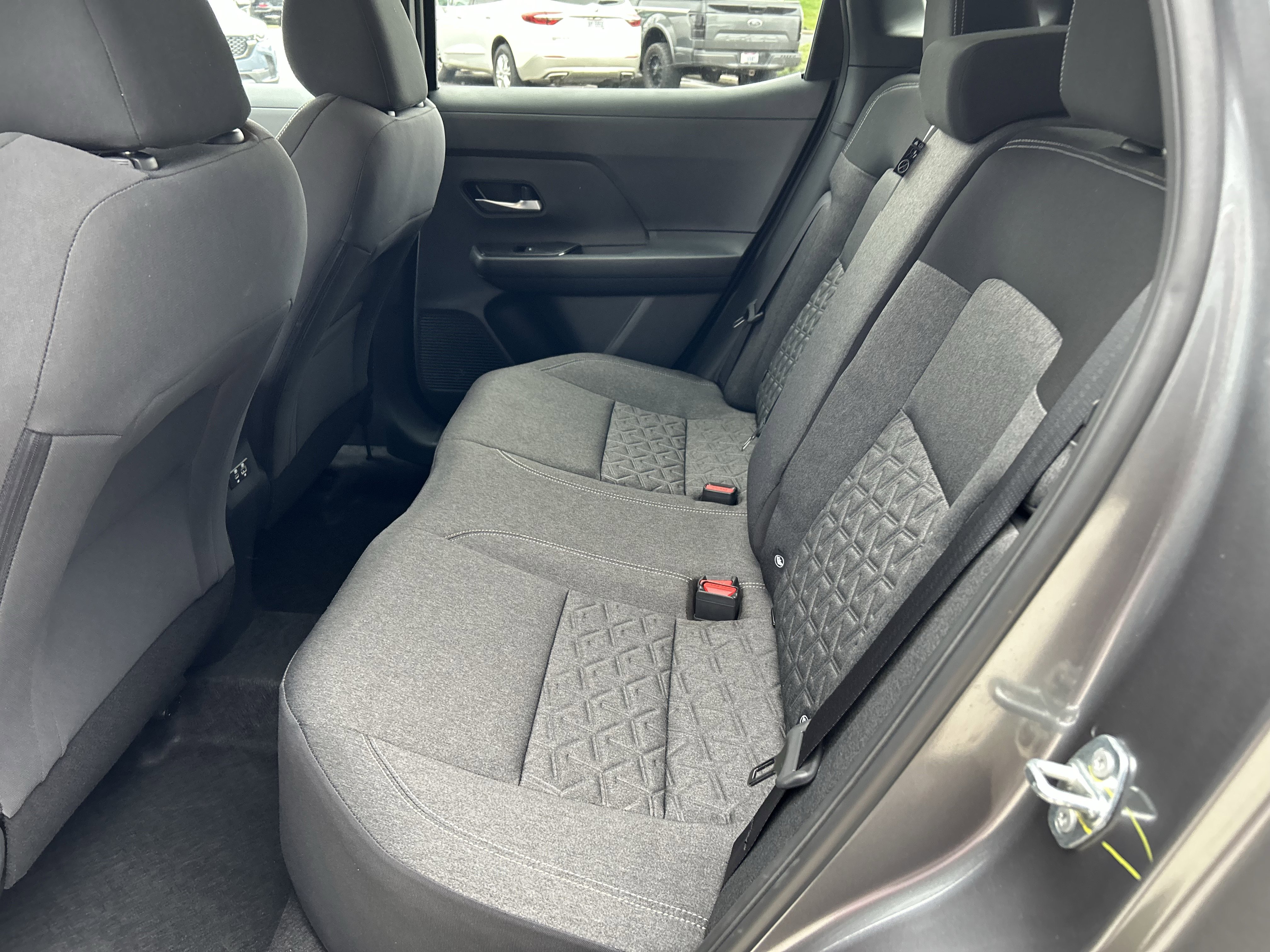 Used 2025 Nissan Kicks SV w/ Charging Package image 22