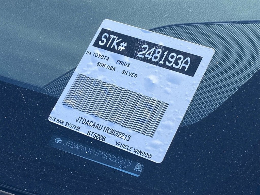 Certified 2024 Toyota Prius Limited image 36