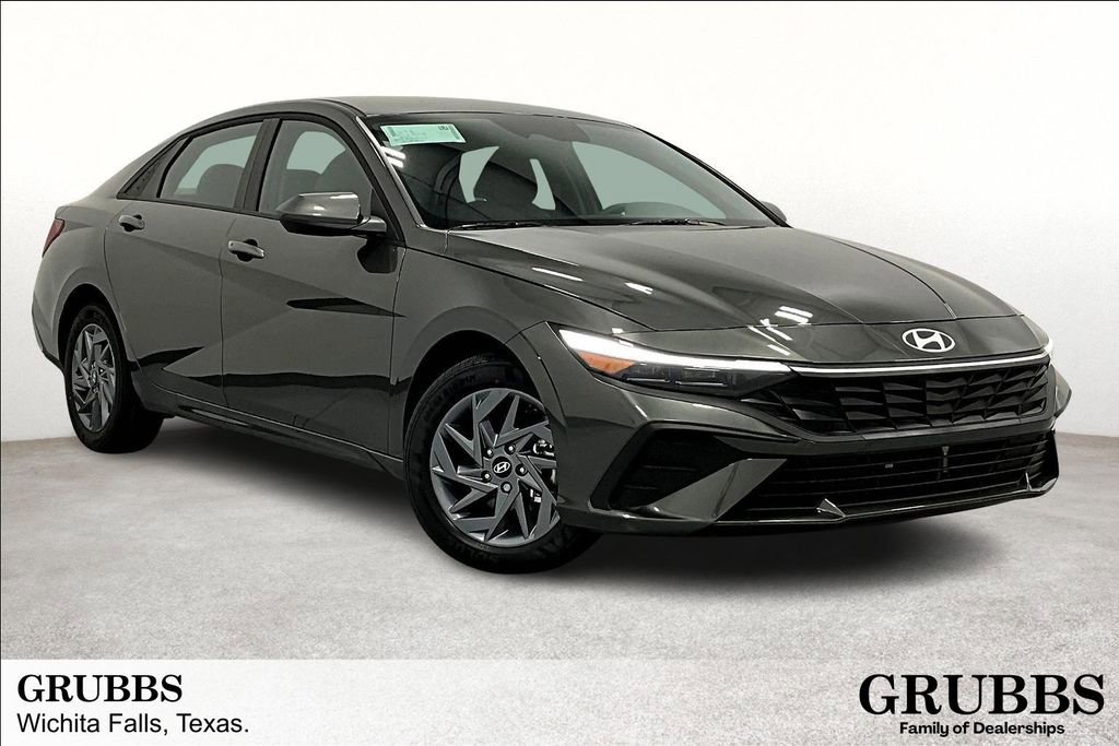 New 2026 Hyundai Elantra Blue