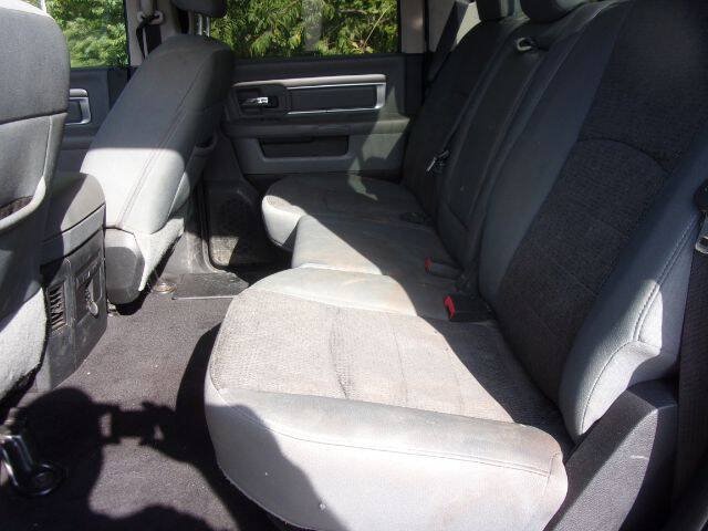 Used 2016 RAM 1500 Lone Star RWD image 11