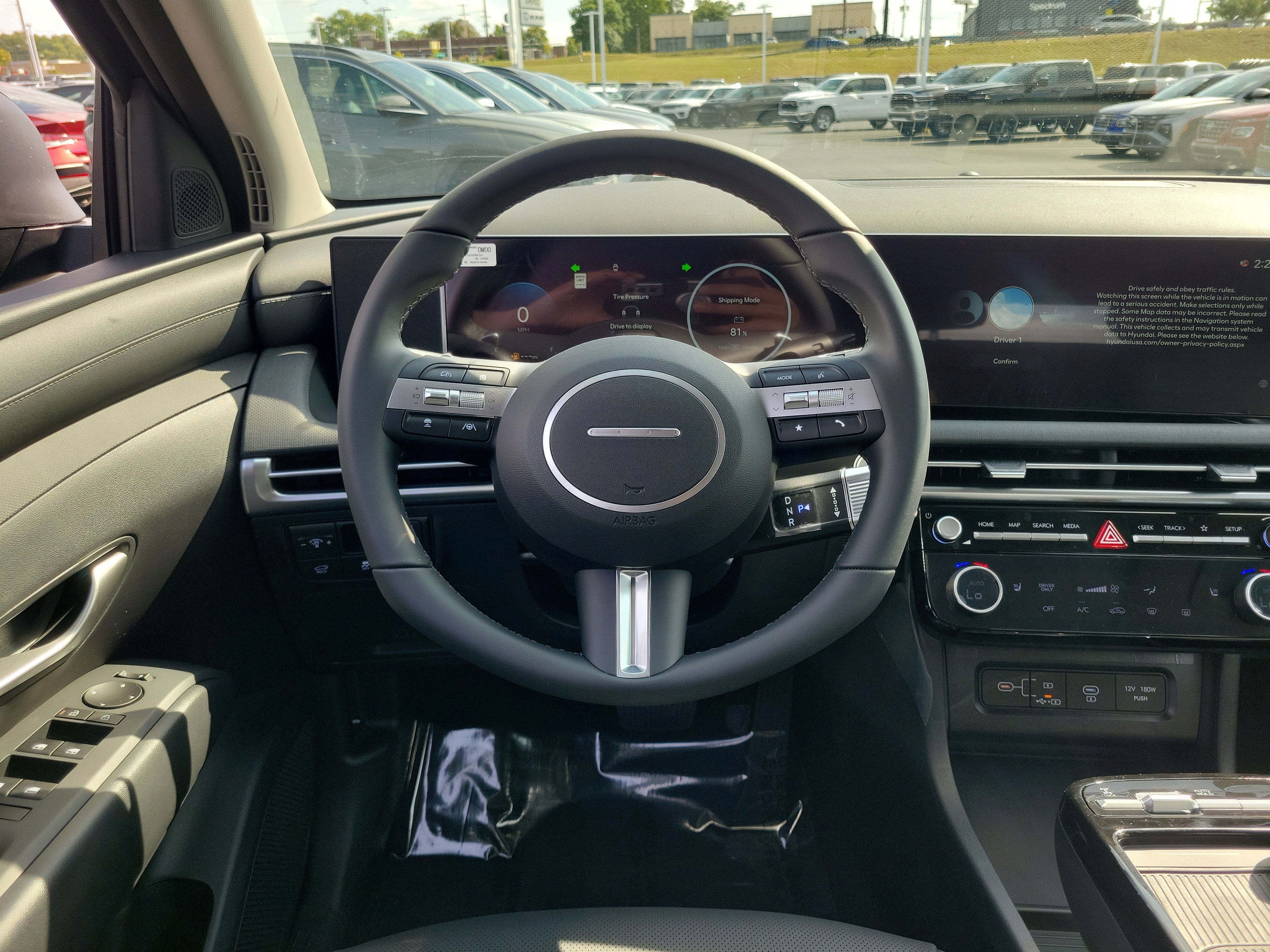 New 2025 Hyundai Tucson SEL image 8