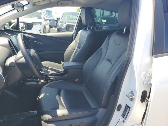 Used 2022 Toyota Prius Prime XLE FWD image 17