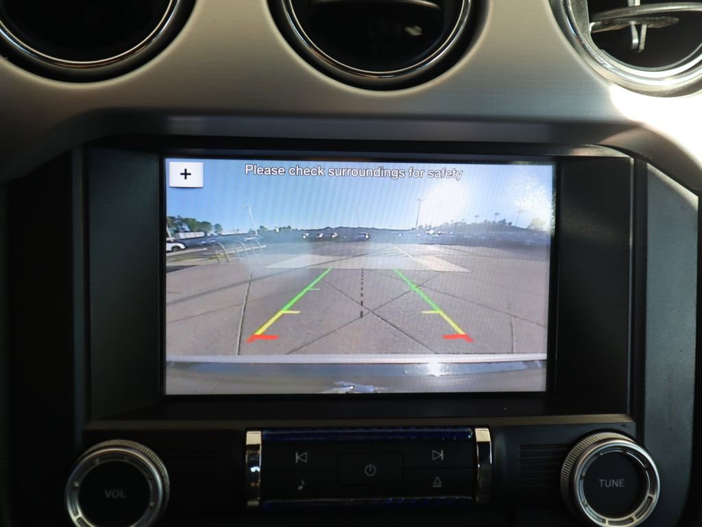 Used 2016 Ford Mustang Premium image 23