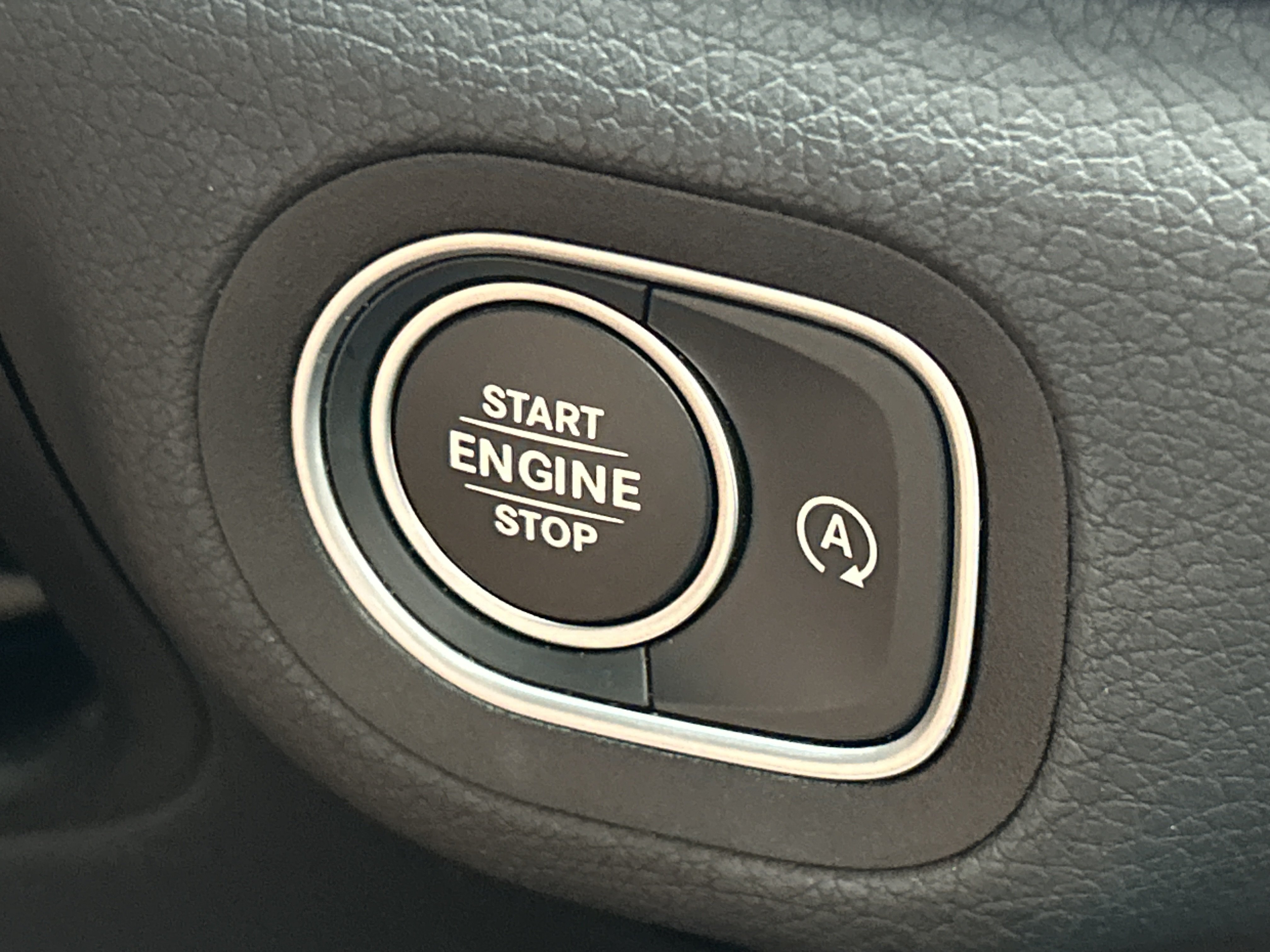 Certified 2025 Mercedes-Benz GLE 350 4MATIC image 30