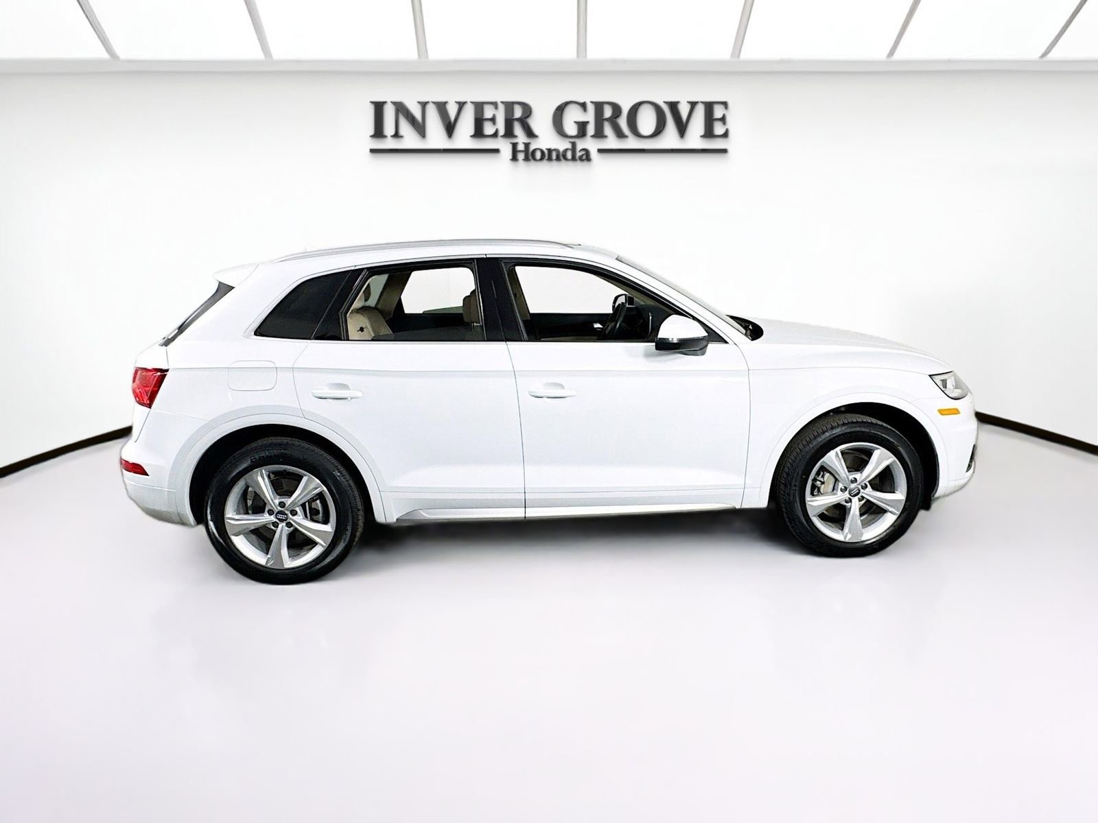 Used 2020 Audi Q5 2.0T Premium Plus AWD/4WD image 4