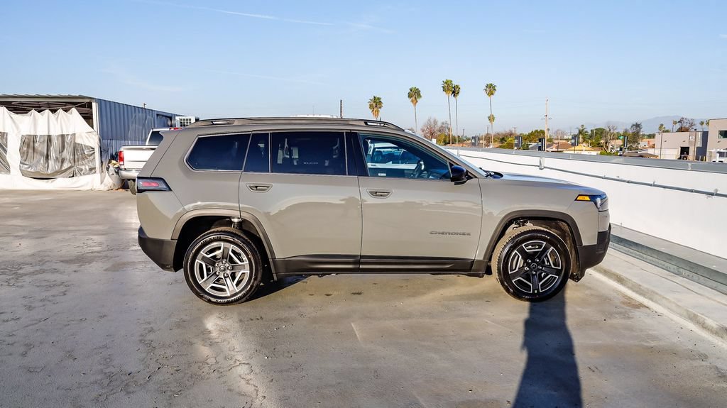 New 2026 Jeep Cherokee Laredo AWD/4WD image 13