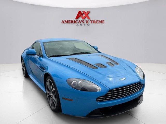 Used 2011 Aston Martin V12 Vantage Coupe RWD image 7