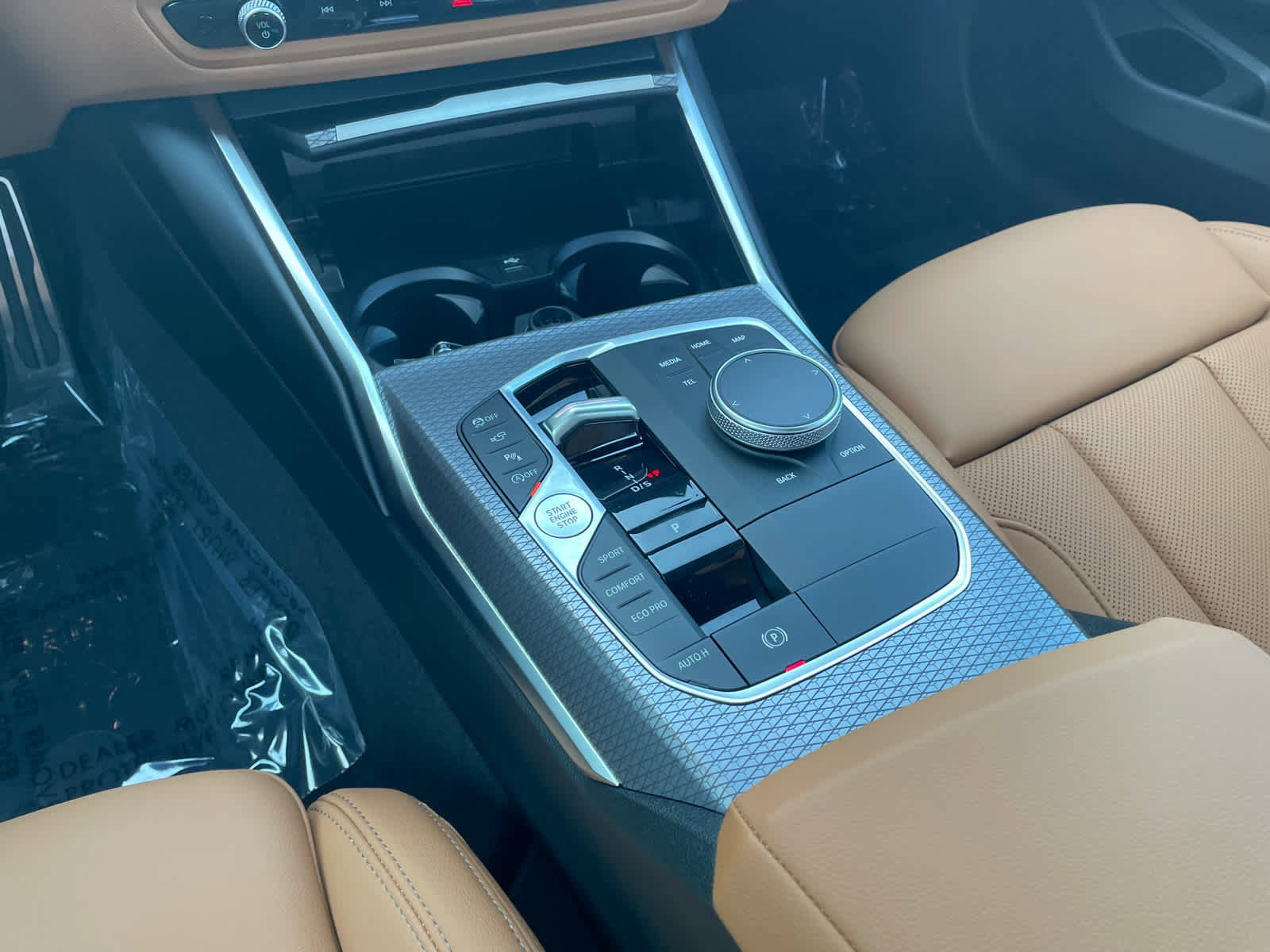 New 2026 BMW 330i Sedan w/ M Sport Package image 13