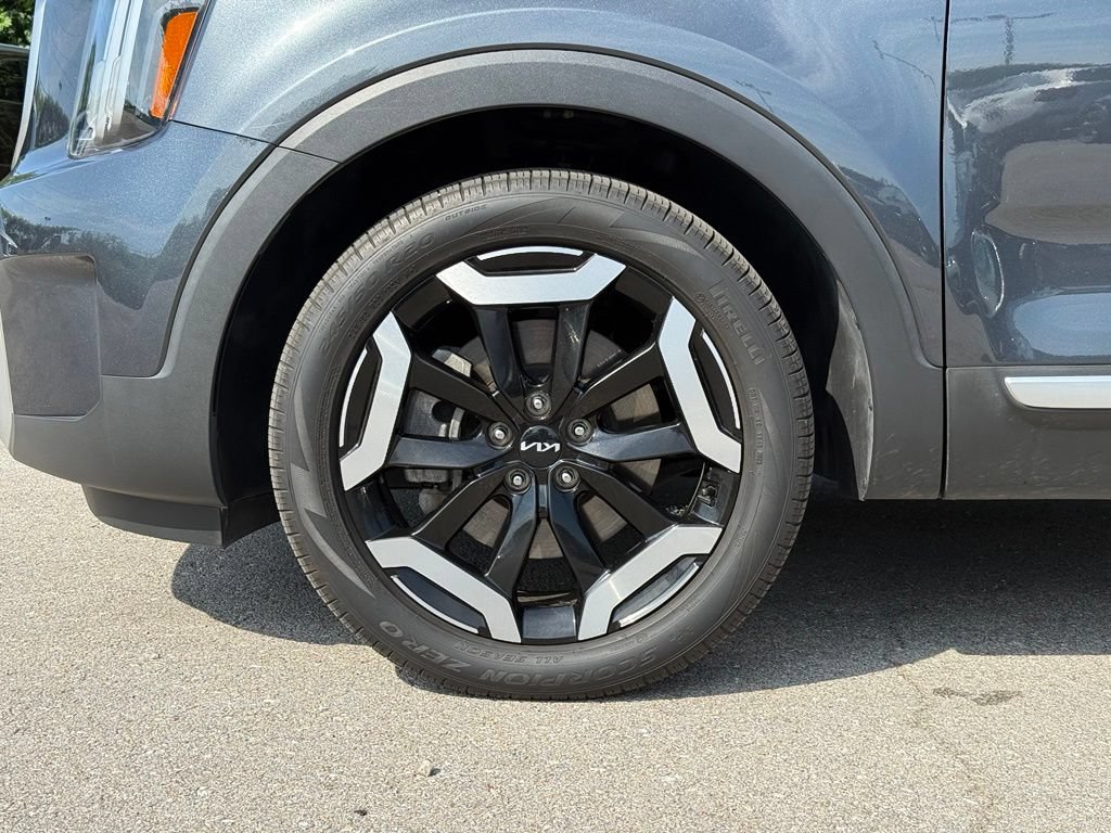 Used 2024 Kia Telluride S w/ S Sunroof Package AWD/4WD image 5