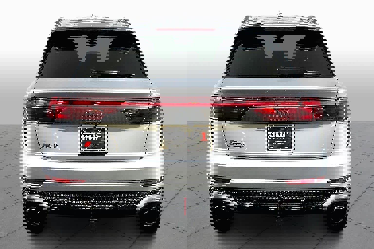 Used 2025 Audi RS Q8 performance image 5