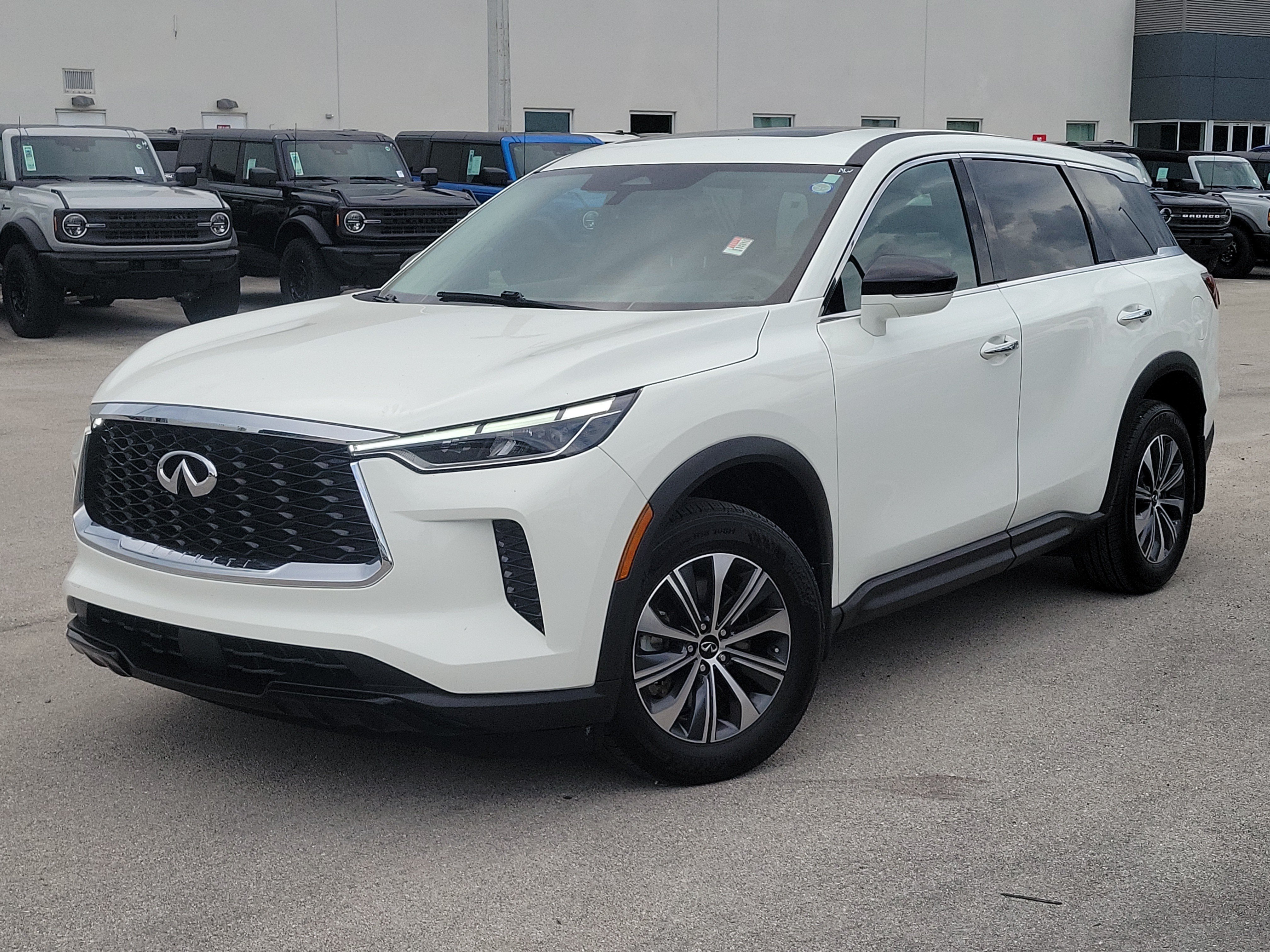 Used 2024 INFINITI QX60 Pure FWD image 35