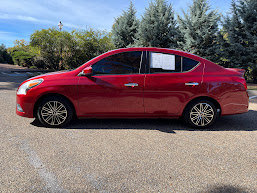 Used 2015 Nissan Versa SV FWD image 23