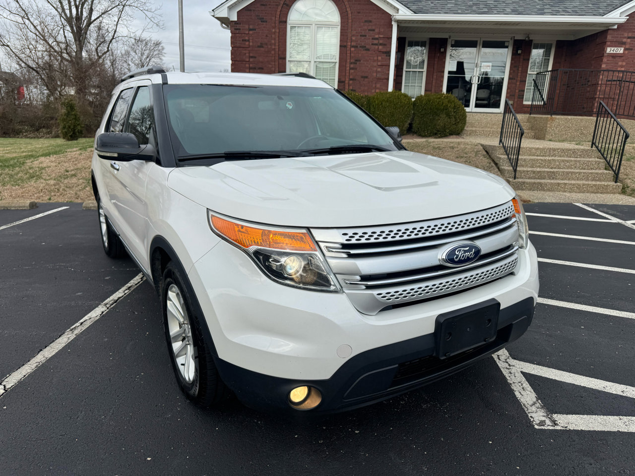 Used 2013 Ford Explorer XLT image 14