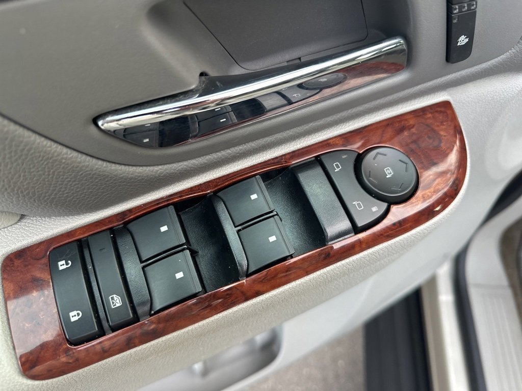 Used 2013 GMC Yukon SLT image 25