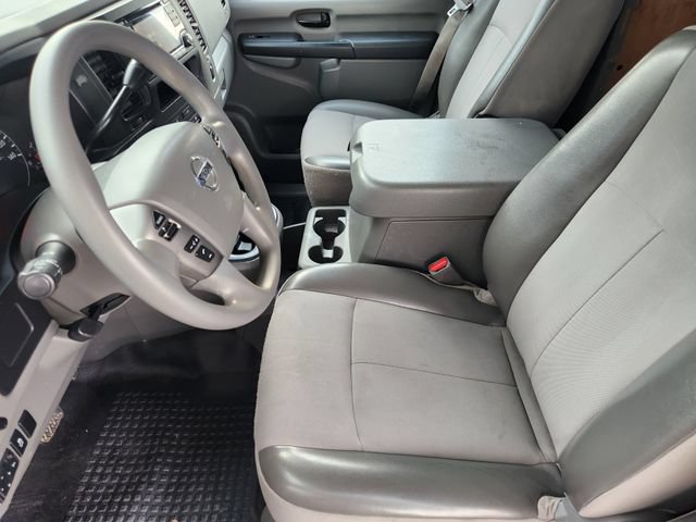 Used 2018 Nissan NV 2500 SV RWD image 12