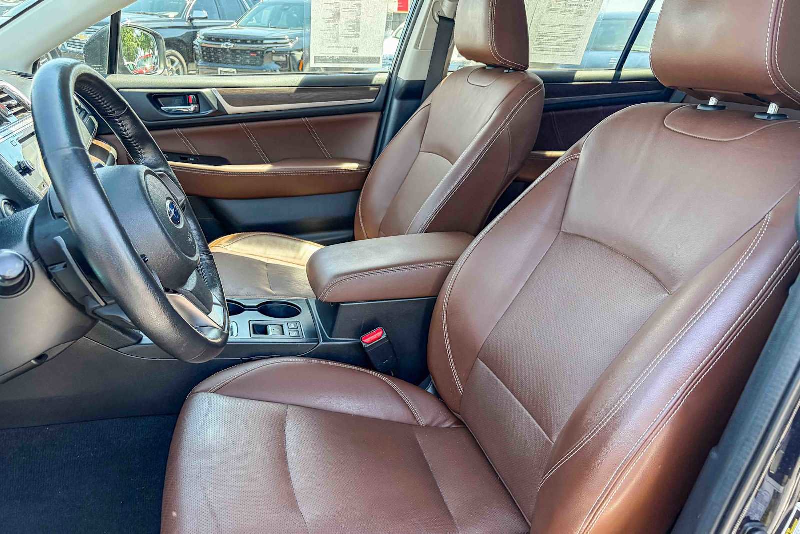 Used 2018 Subaru Outback 3.6R Touring w/ Popular Package #3 AWD/4WD image 16