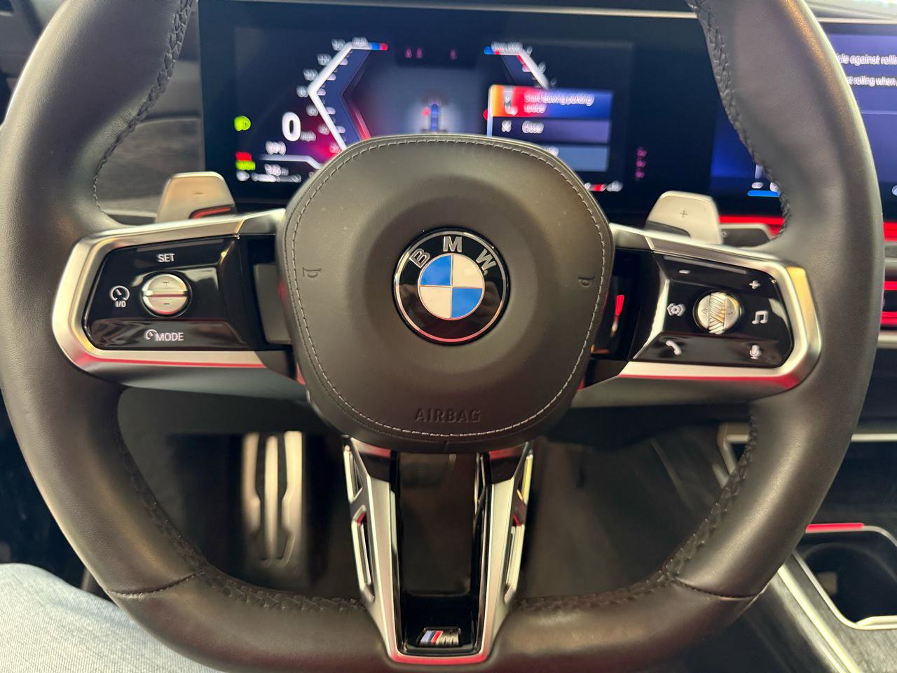 Used 2023 BMW 760i xDrive image 14