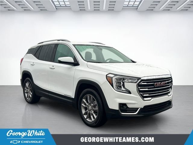 Used 2024 GMC Terrain SLT AWD/4WD image 1