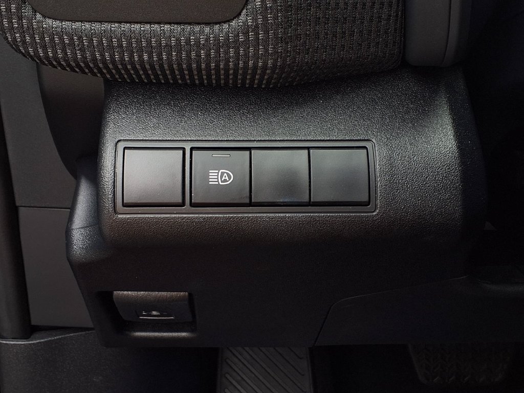 Certified 2023 Toyota bZ4X AWD image 17