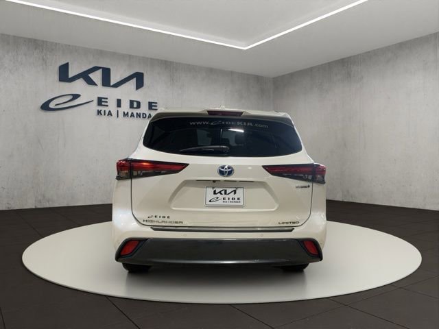 Used 2020 Toyota Highlander Limited image 8