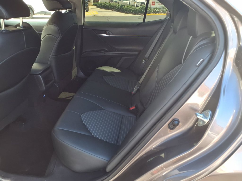 Used 2024 Toyota Camry SE FWD image 21