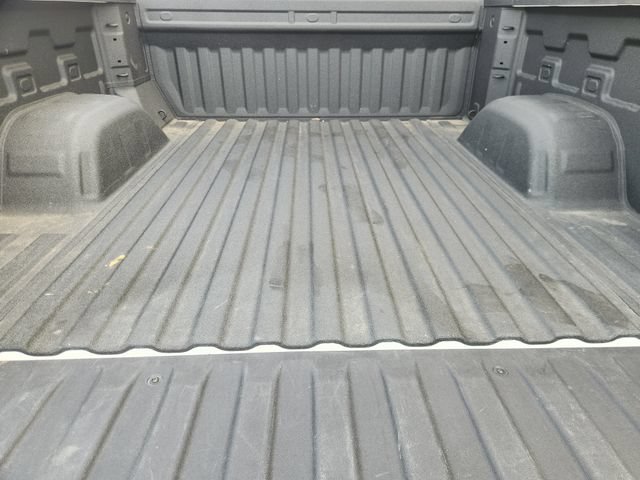 Used 2024 Chevrolet Silverado 1500 LT RWD image 34