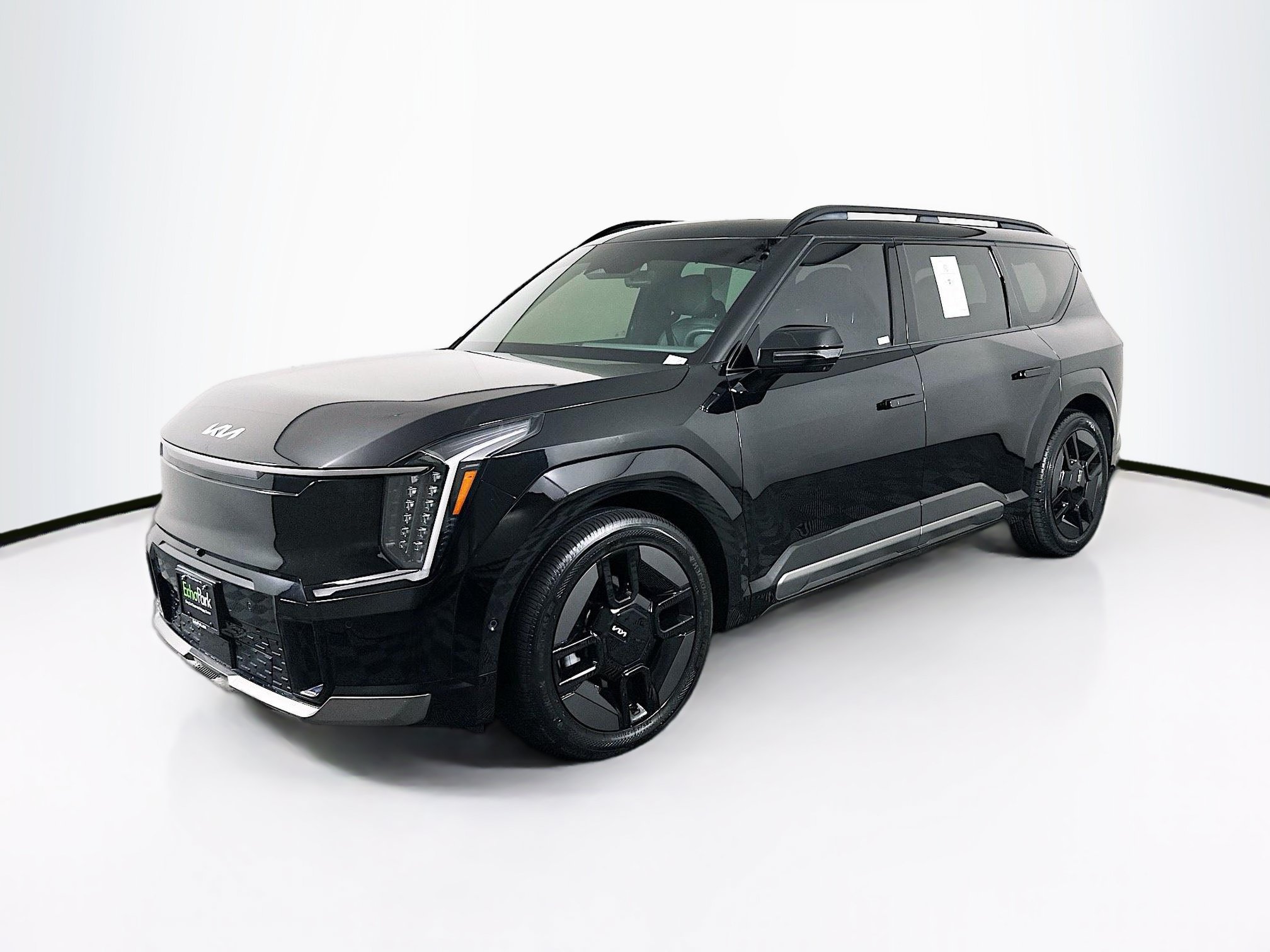Used 2024 Kia EV9 GT-Line AWD/4WD image 3