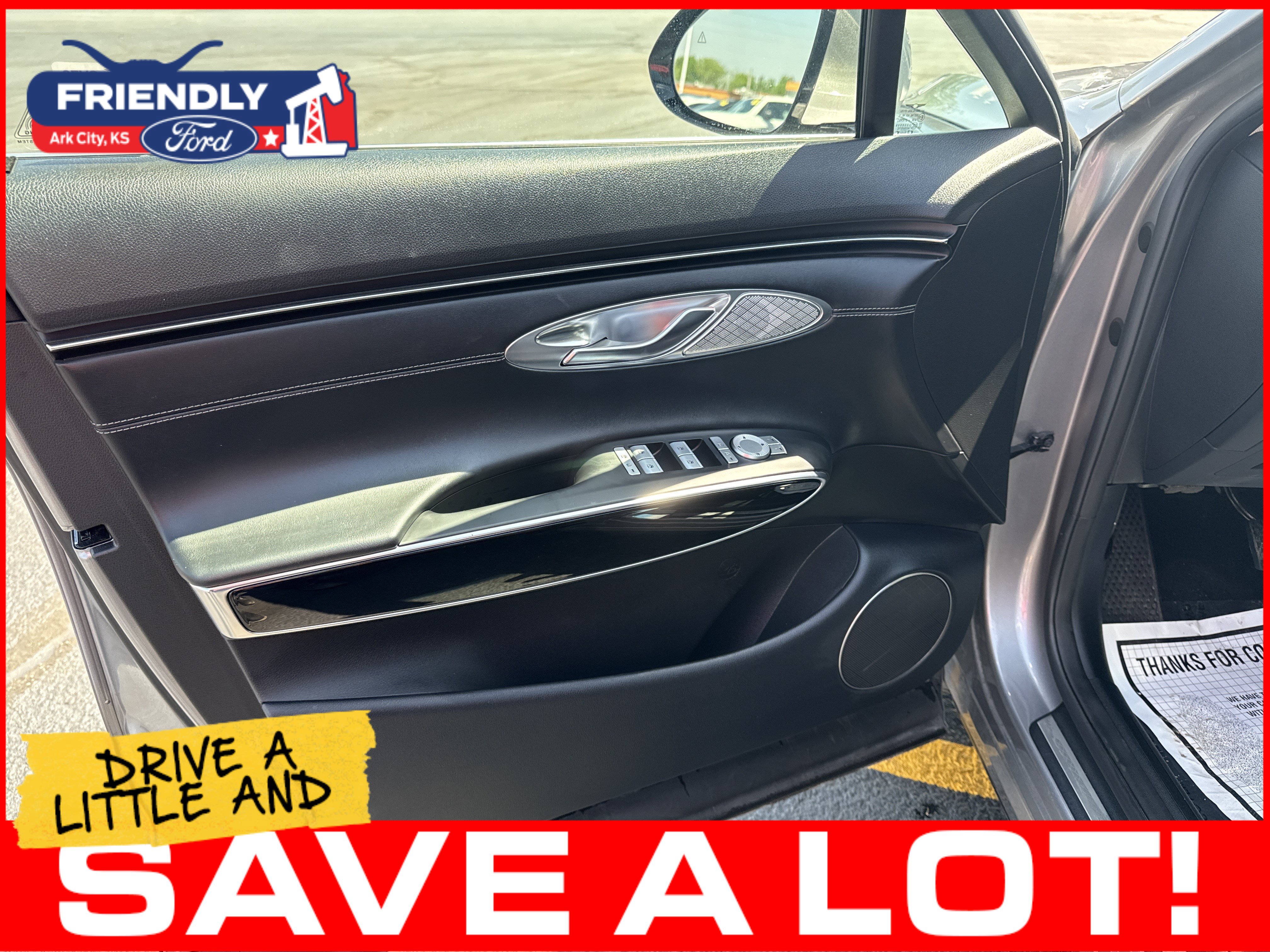 Used 2025 Genesis GV70 2.5T AWD/4WD image 11