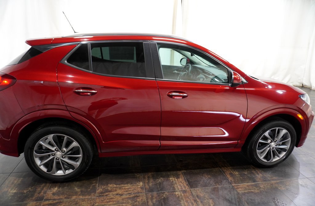 Used 2023 Buick Encore GX Select w/ Experience Buick Package AWD/4WD image 4