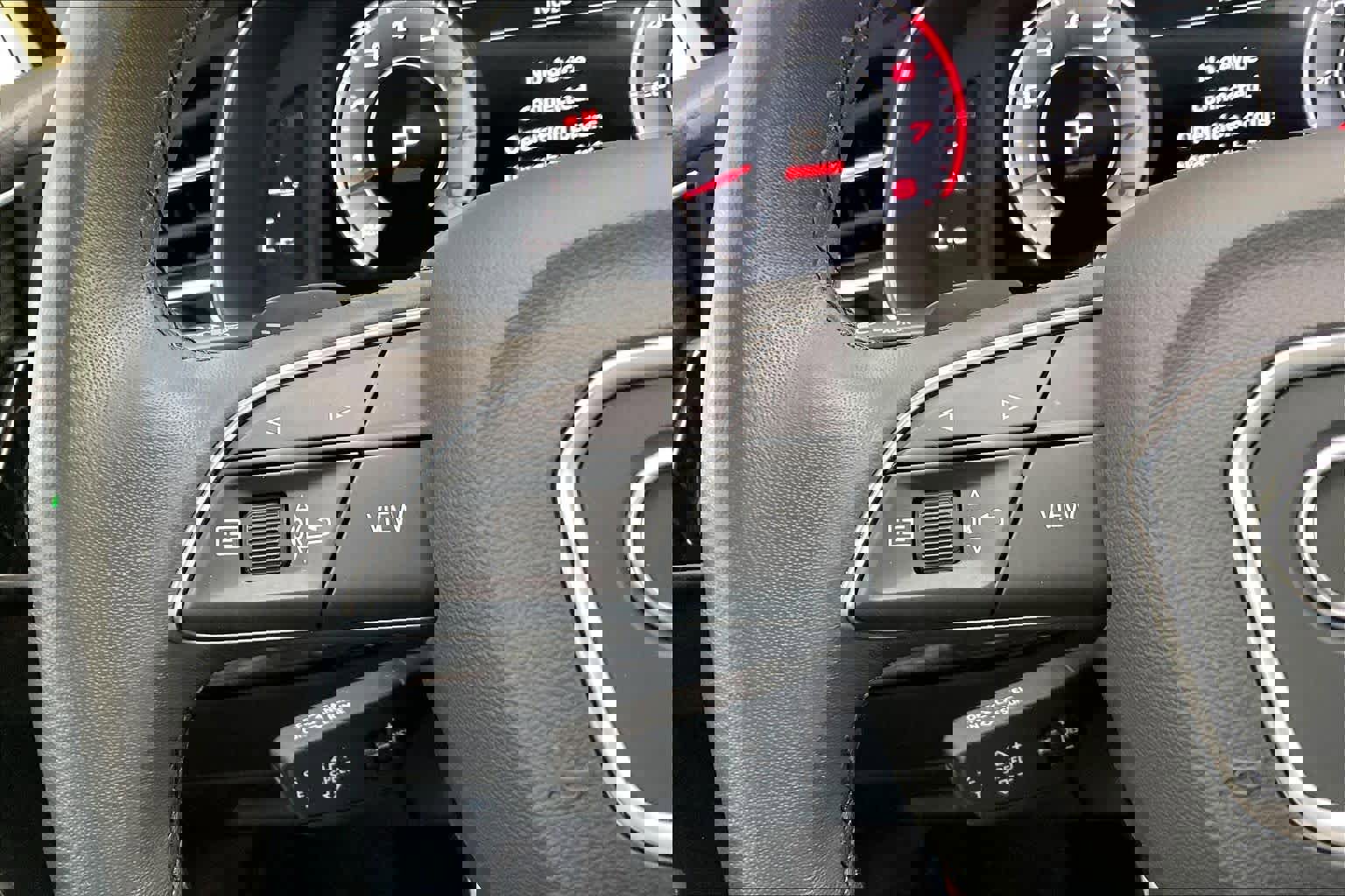 Used 2023 Audi Q7 3.0T Prestige image 24