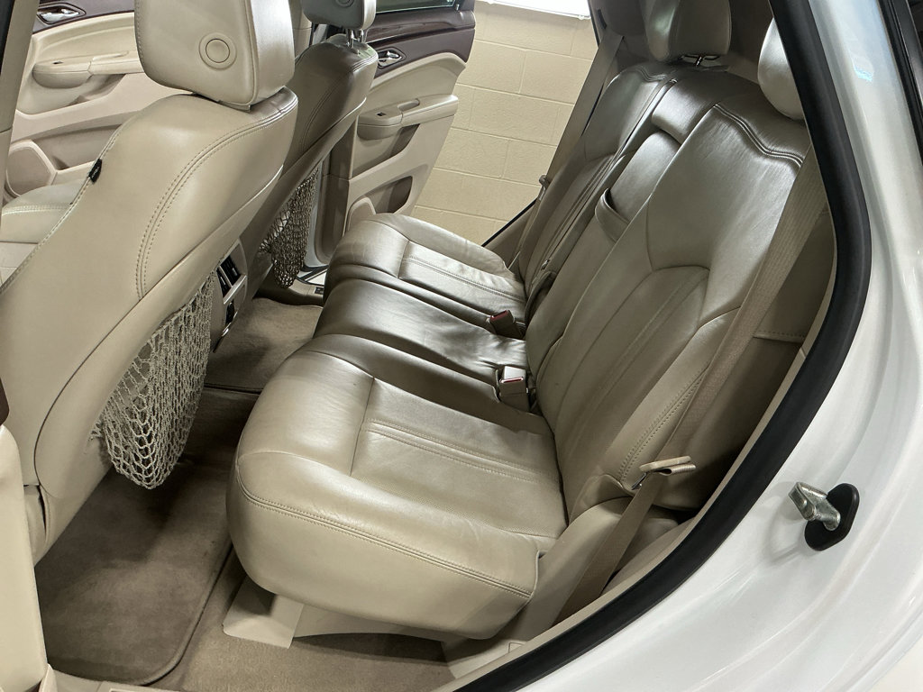 Used 2010 Cadillac SRX Premium image 12