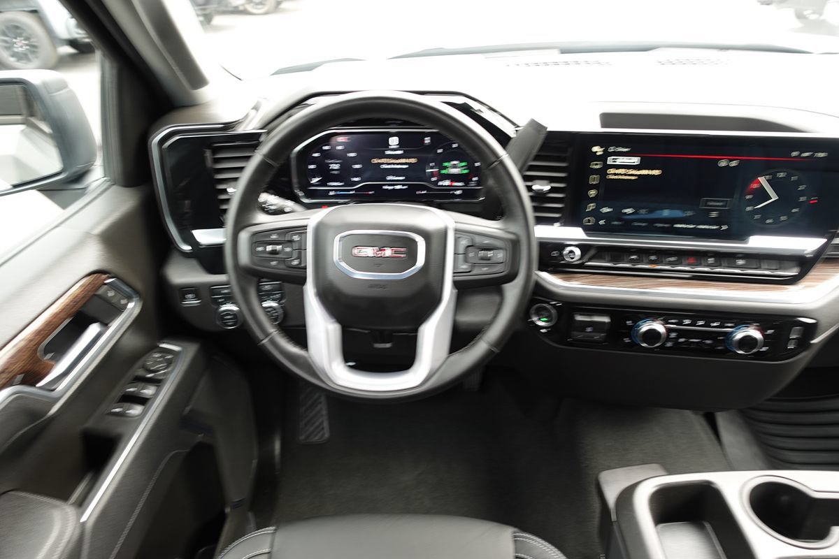 Used 2025 GMC Sierra 1500 Elevation AWD/4WD image 42