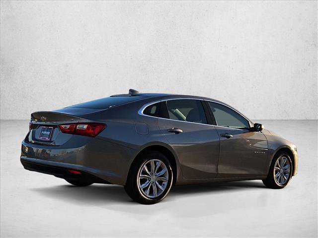 Used 2025 Chevrolet Malibu LT image 5