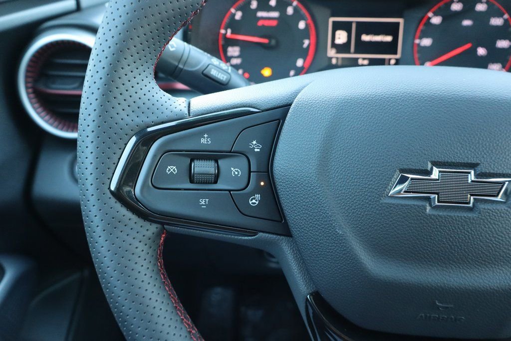 New 2026 Chevrolet Trax RS image 7