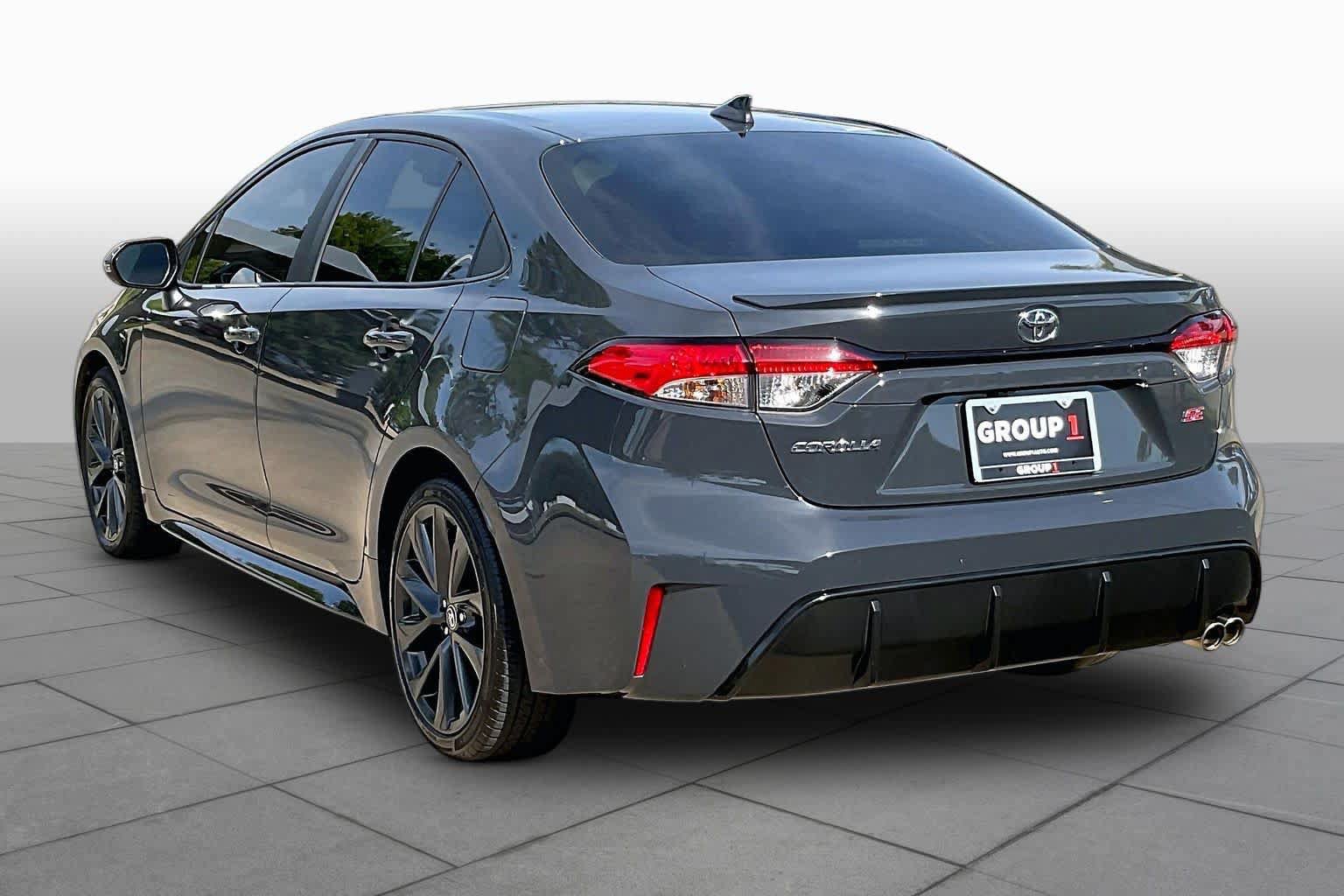 Used 2023 Toyota Corolla SE FWD image 12