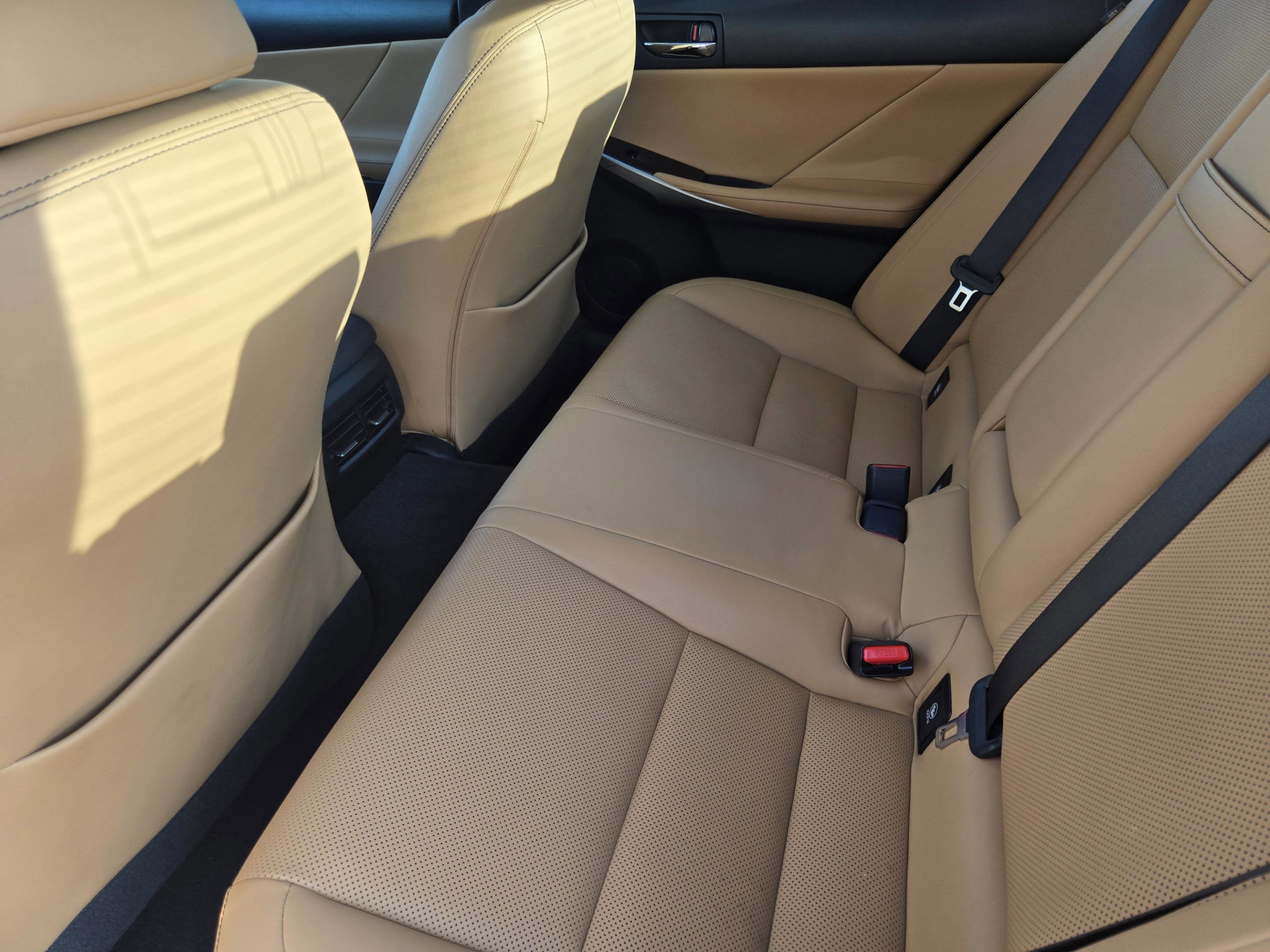 Used 2016 Lexus IS 300 AWD w/ Navigation System Package image 26