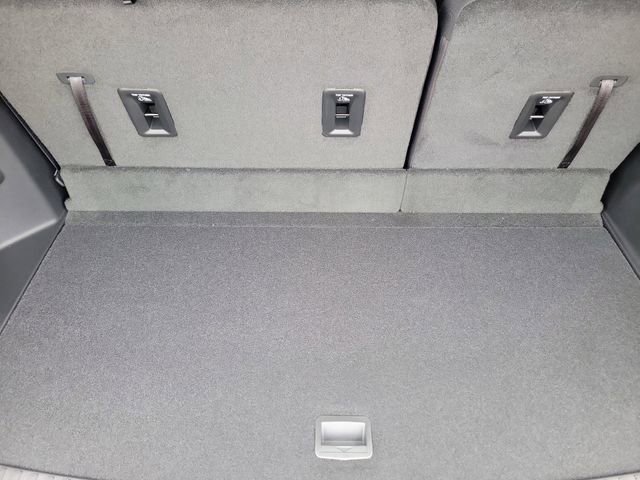 New 2026 Chevrolet Traverse LT image 6