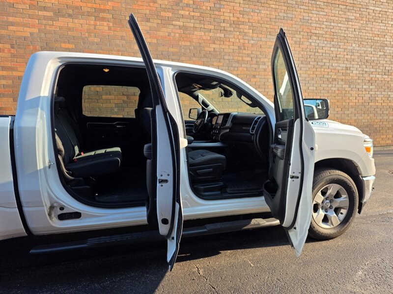 Used 2022 RAM 1500 Big Horn AWD/4WD image 37