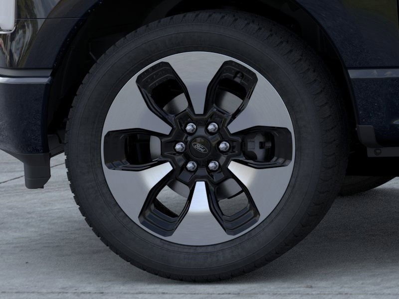 New 2025 Ford F150 Lightning Platinum image 29