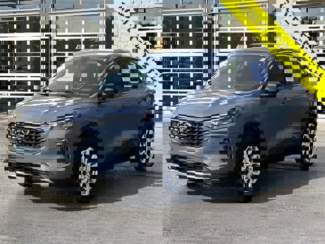 Certified 2023 Ford Escape Active image 4