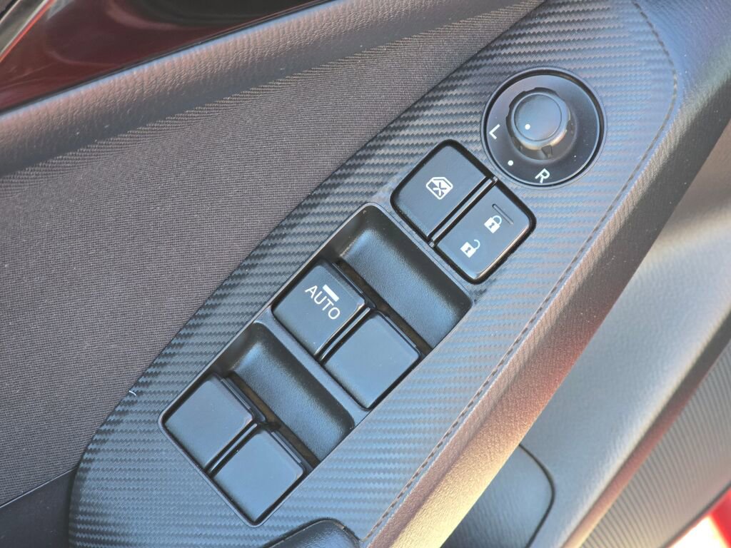 Used 2014 MAZDA MAZDA3 i Touring image 23