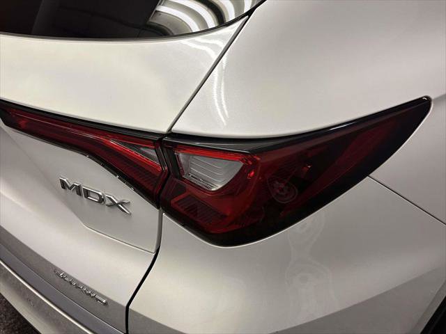 Used 2023 Acura MDX SH-AWD w/ Technology Package image 8