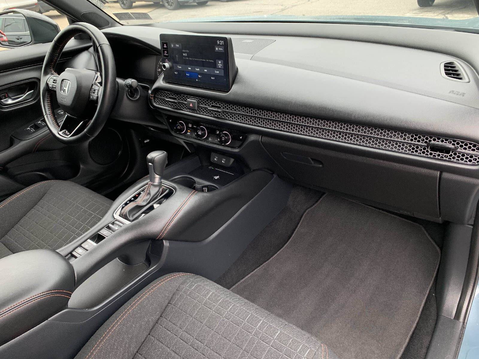Certified 2026 Honda HR-V Sport image 38