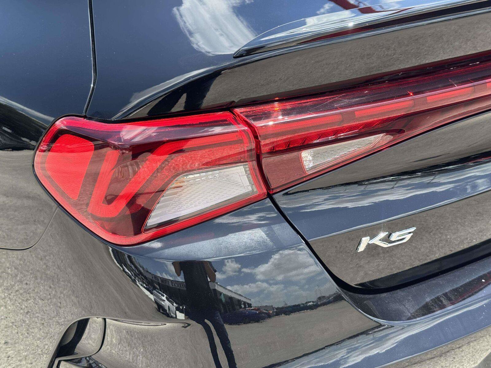 Used 2021 Kia K5 GT-Line FWD image 14